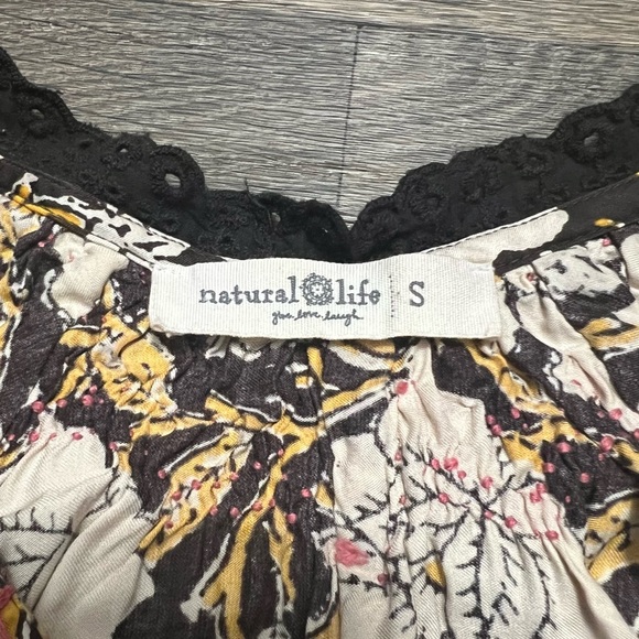 Natural Life Lorelai Midi Dress Size Small Floral Boho Embroidered Peasant - Picture 6 of 9